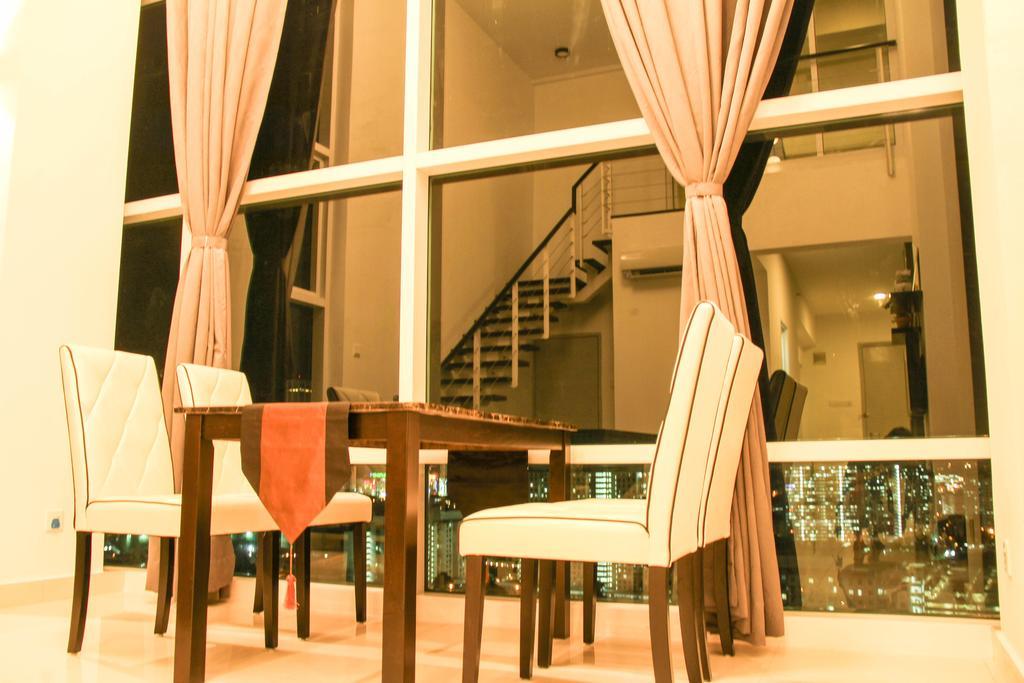 Premier Suite At Maritime George Town Eksteriør billede